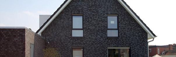 Modernes Einfamilienhaus - Haustyp Niederrhein - modernes Massivhaus mit Satteldach - modernes Architektenhaus - modernes Haus bauen - moderne Einfamilienhäuser - zwo ARCHITEKTEN