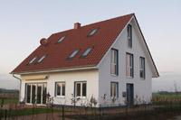Haustyp Oberhausen Dinslaken, Effizienzhaus 55 NRW, Dachflächenfenster Velux 3-fach Verglasung (Energy Star)